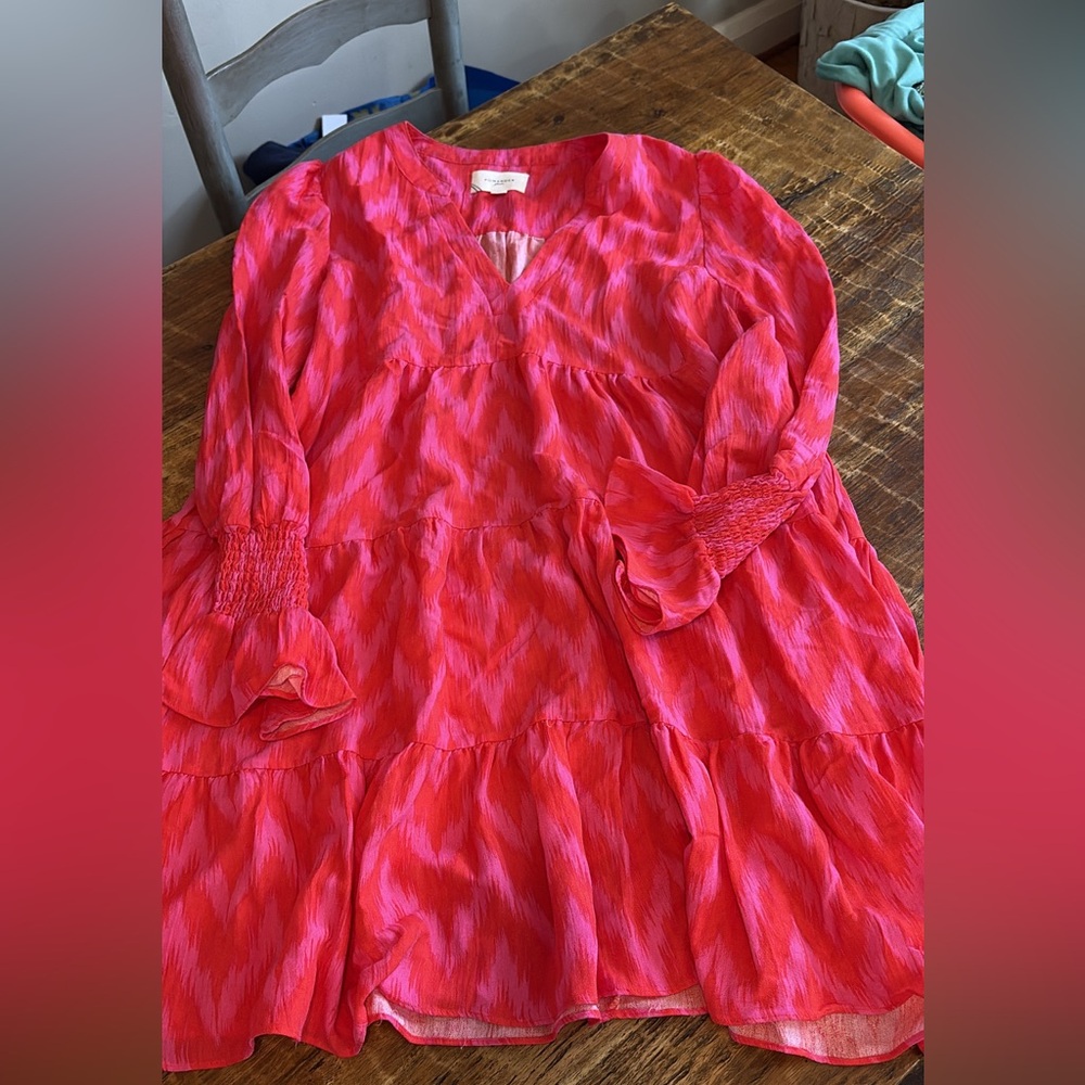 Women’s Pink Patterned Tiered V-Neck Dress